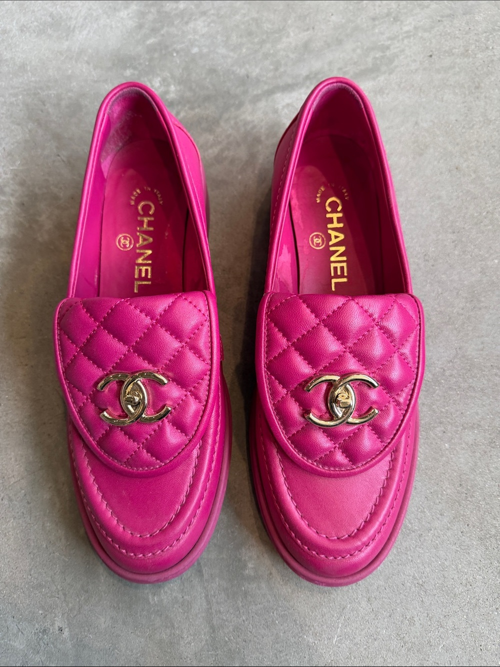 CHANEL Hot Pink Quilted Leather CC Logo Loafers